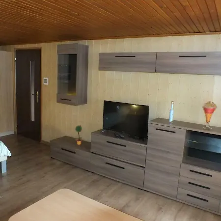 Apartament Zachar Bešeňová